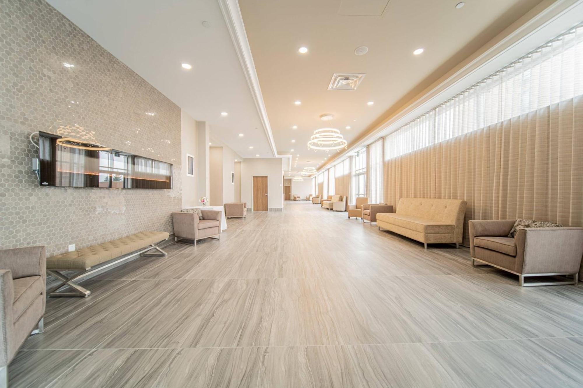 Towneplace Suites By Marriott Brantford And Conference Centre Екстериор снимка